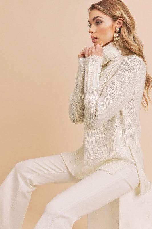 Aemi + Co Danica Sweater - SwagglyLife Home & Fashion
